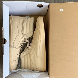 New Opening Ceremony X Vans Sz 10 Beige High Tops